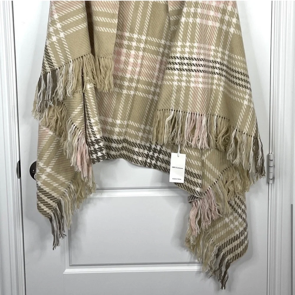 NORDSTROM 100% Cashmere NEW Plaid Wrap Oversized Scarf In Tan Combo NEW
